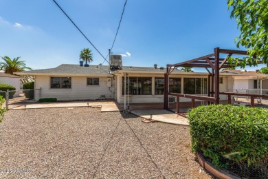 Golf Course Living in Sun City - This charming 3-bedroom on Sun City North Golf Course in Arizona - for sale on GolfHomes.com, golf home, golf lot