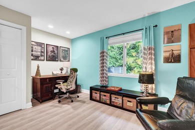 Situated on a nearly half-acre, fully fenced lot in a quiet on Pine Tree Golf Club in Florida - for sale on GolfHomes.com, golf home, golf lot