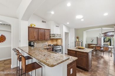 This beautifully situated Laredo model in Quail Creek is on Quail Creek Country Club  in Arizona - for sale on GolfHomes.com, golf home, golf lot