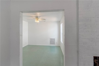 Remarks: If you're looking for a waterfront investment or on Rockport Country Club in Texas - for sale on GolfHomes.com, golf home, golf lot