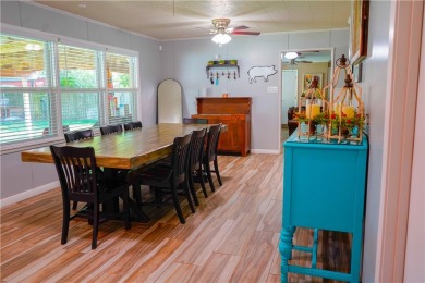 Welcome to this beautifully maintained 3-bedroom, 2-bathroom on Alice Municipal Golf Course in Texas - for sale on GolfHomes.com, golf home, golf lot