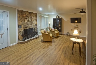 Cozy, private 3/2.5 home. Open floor plan. Recently renovated on Rabun Golf Club in Georgia - for sale on GolfHomes.com, golf home, golf lot