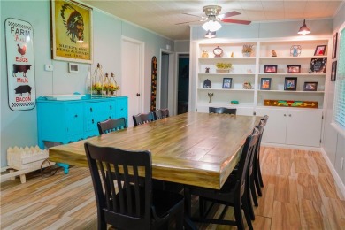 Welcome to this beautifully maintained 3-bedroom, 2-bathroom on Alice Municipal Golf Course in Texas - for sale on GolfHomes.com, golf home, golf lot