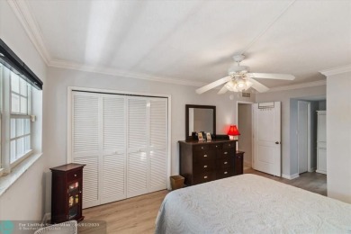 Don't miss buying this easy access ground floor unit in Palm on Palm-Aire Country Club and Resort - Palms in Florida - for sale on GolfHomes.com, golf home, golf lot