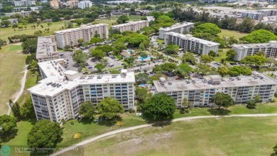 Don't miss buying this easy access ground floor unit in Palm on Palm-Aire Country Club and Resort - Palms in Florida - for sale on GolfHomes.com, golf home, golf lot