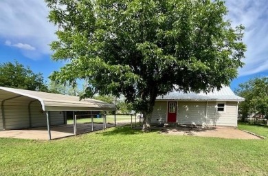 PRICE IMPROVEMENT!!

Check out this 3 bedroom,1 bath home on on Albany Golf Club in Texas - for sale on GolfHomes.com, golf home, golf lot