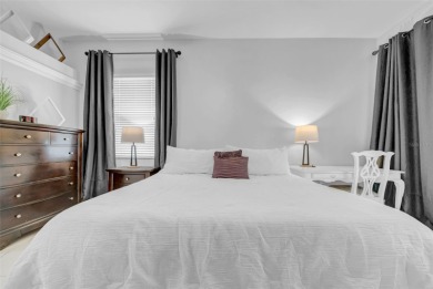 Move in ready and beautifully updated, this four bedroom three on Hernando Oaks Golf and Country Club in Florida - for sale on GolfHomes.com, golf home, golf lot