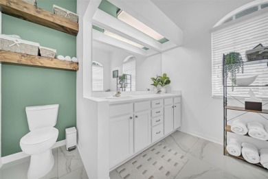 Move in ready and beautifully updated, this four bedroom three on Hernando Oaks Golf and Country Club in Florida - for sale on GolfHomes.com, golf home, golf lot