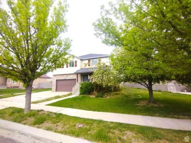 Huge One Owner Home Adjoining The Ranches Golf Corse with NO on The Ranches Golf Club in Utah - for sale on GolfHomes.com, golf home, golf lot