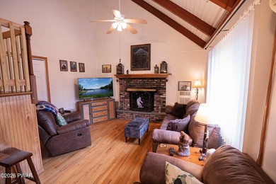 Welcome to your Pocono retreat! This spacious yet cozy on The Hideout Golf in Pennsylvania - for sale on GolfHomes.com, golf home, golf lot