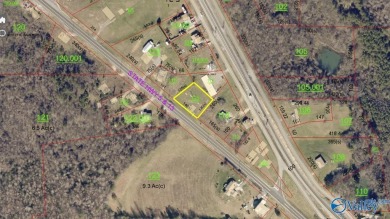 Large lot conveniently located near schools, shopping and lake on Haleyville Country Club in Alabama - for sale on GolfHomes.com, golf home, golf lot