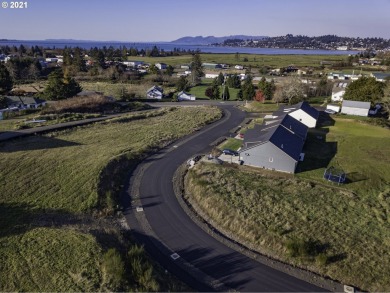 Country living ambiance in this rural subdivision conveniently on Lewis and Clark Public Golf Course in Oregon - for sale on GolfHomes.com, golf home, golf lot