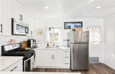 ***Charming Beach Bungalow Duplex in Southwest San Clemente***
 on San Clemente Municipal Golf Course in California - for sale on GolfHomes.com, golf home, golf lot