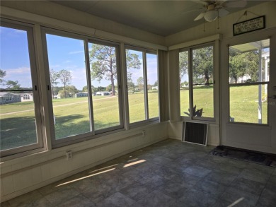 VERY WELL-MAINTAINED GOLF COURSE HOME IN ZELLWOOD STATION! on Zellwood Station Country Club in Florida - for sale on GolfHomes.com, golf home, golf lot