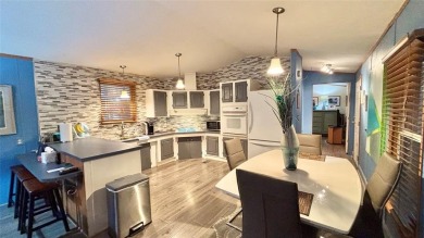 Welcome to this beautifully maintained 2-bedroom, 2-bath home in on Links At Lands End in Texas - for sale on GolfHomes.com, golf home, golf lot