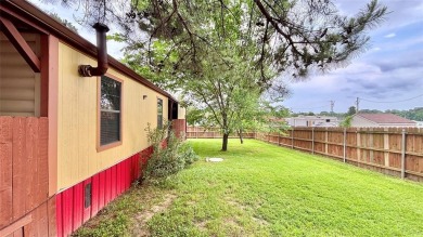Welcome to this beautifully maintained 2-bedroom, 2-bath home in on Links At Lands End in Texas - for sale on GolfHomes.com, golf home, golf lot