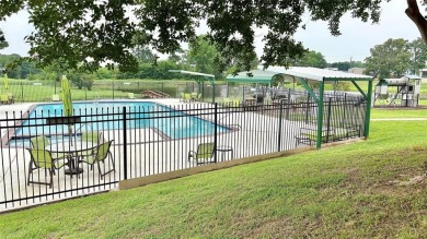 Welcome to this beautifully maintained 2-bedroom, 2-bath home in on Links At Lands End in Texas - for sale on GolfHomes.com, golf home, golf lot
