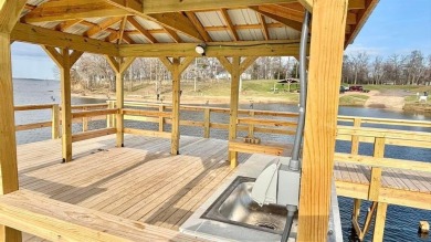 Welcome to this beautifully maintained 2-bedroom, 2-bath home in on Links At Lands End in Texas - for sale on GolfHomes.com, golf home, golf lot