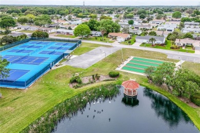 Been looking for a 3-bedroom home in Spruce Creek South's 55+ on The Links of Spruce Creek in Florida - for sale on GolfHomes.com, golf home, golf lot