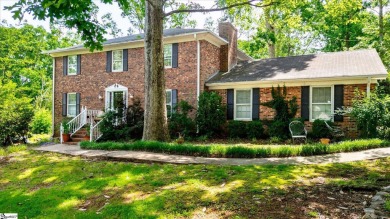 When you turn on this street you immediately feel at home. The on Holly Tree Country Club in South Carolina - for sale on GolfHomes.com, golf home, golf lot