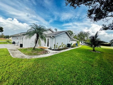 EXCEPTIONALLY... WELL MAINTAINED HOME ON LARGE CORNER LOT IN THE on Sun n Lake Golf and Country Club in Florida - for sale on GolfHomes.com, golf home, golf lot