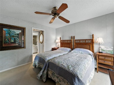 Enjoy the perfect Florida lifestyle in this 2-bedroom, 2-bath on Lake Wales Country Club in Florida - for sale on GolfHomes.com, golf home, golf lot