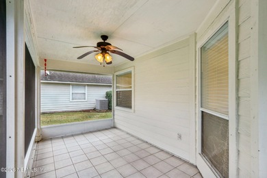 Welcome to resort-style living in Eagle Harbor! This 3-bedroom on Eagle Harbor Golf Club in Florida - for sale on GolfHomes.com, golf home, golf lot