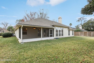 Welcome to resort-style living in Eagle Harbor! This 3-bedroom on Eagle Harbor Golf Club in Florida - for sale on GolfHomes.com, golf home, golf lot