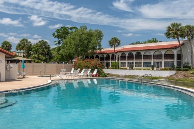 Enjoy the perfect Florida lifestyle in this 2-bedroom, 2-bath on Lake Wales Country Club in Florida - for sale on GolfHomes.com, golf home, golf lot