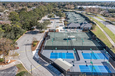 Welcome to resort-style living in Eagle Harbor! This 3-bedroom on Eagle Harbor Golf Club in Florida - for sale on GolfHomes.com, golf home, golf lot