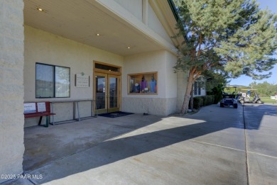 Beautiful custom built home that overlooks the Prescott Country on Prescott Golf and Country Club in Arizona - for sale on GolfHomes.com, golf home, golf lot