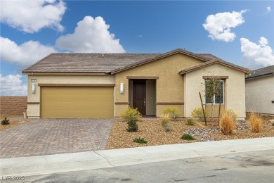 MOVE IN  ENJOY! Tour this like-new 2-bedroom (with den) on Mountain Falls Golf Course in Nevada - for sale on GolfHomes.com, golf home, golf lot