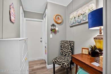 Welcome to this charming 2-bedroom, 2-bathroom home with 1,296 on Brookridge Country Club in Florida - for sale on GolfHomes.com, golf home, golf lot
