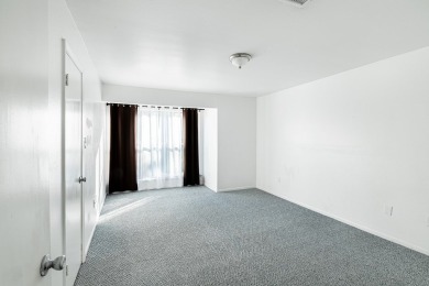 Spacious 3-bedroom, 2-bath townhouse in the desirable Crown on Crown Colony Country Club in Texas - for sale on GolfHomes.com, golf home, golf lot