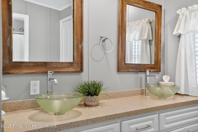 Welcome to this charming 2-bedroom, 2-bathroom home with 1,296 on Brookridge Country Club in Florida - for sale on GolfHomes.com, golf home, golf lot