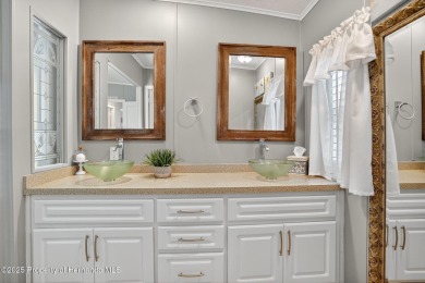Welcome to this charming 2-bedroom, 2-bathroom home with 1,296 on Brookridge Country Club in Florida - for sale on GolfHomes.com, golf home, golf lot