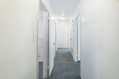 Spacious 3-bedroom, 2-bath townhouse in the desirable Crown on Crown Colony Country Club in Texas - for sale on GolfHomes.com, golf home, golf lot