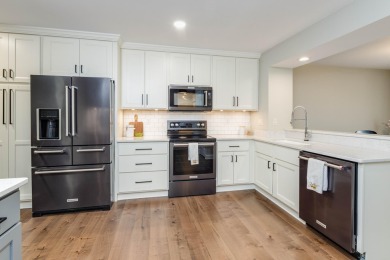 Beautifully remodeled condo in the heart of the area's most on The Moors Golf Club in Michigan - for sale on GolfHomes.com, golf home, golf lot