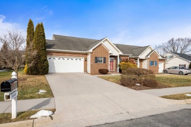 This well-maintained, duplex offers one-level living in an on Shenvalee Golf Club in Virginia - for sale on GolfHomes.com, golf home, golf lot