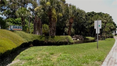 Great opportunity to own a beautifully maintained 2BR/2BA villa on Mainlands Golf Club in Florida - for sale on GolfHomes.com, golf home, golf lot