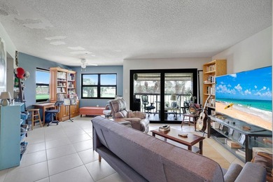 Enjoy stunning golf course views from this beautiful 2-bedroom on  in Florida - for sale on GolfHomes.com, golf home, golf lot