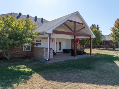 Enjoy Eagle Crest Golf Course in your backyard. Views on Eagle Crest Golf Course in Arkansas - for sale on GolfHomes.com, golf home, golf lot