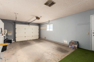 Gorgeous Fully Remodeled Sun City Phase 3 Condo!Welcome to this on Sun City-Willow Creek / Willow Brook  in Arizona - for sale on GolfHomes.com, golf home, golf lot