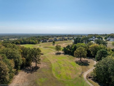 Enjoy Eagle Crest Golf Course in your backyard. Views on Eagle Crest Golf Course in Arkansas - for sale on GolfHomes.com, golf home, golf lot