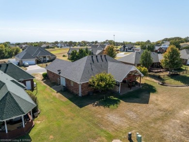 Enjoy Eagle Crest Golf Course in your backyard. Views on Eagle Crest Golf Course in Arkansas - for sale on GolfHomes.com, golf home, golf lot