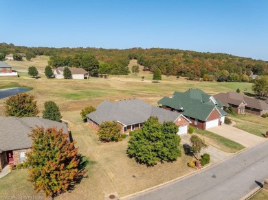 Enjoy Eagle Crest Golf Course in your backyard. Views on Eagle Crest Golf Course in Arkansas - for sale on GolfHomes.com, golf home, golf lot