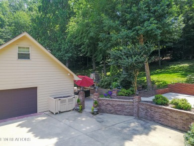 Welcome to this quaint cottage-style home in the heart of on Fox Den Country Club in Tennessee - for sale on GolfHomes.com, golf home, golf lot