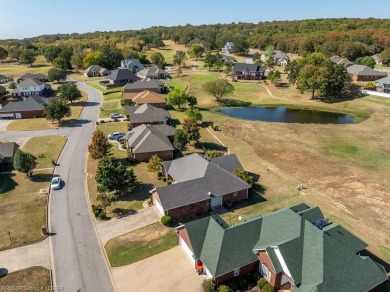 Enjoy Eagle Crest Golf Course in your backyard. Views on Eagle Crest Golf Course in Arkansas - for sale on GolfHomes.com, golf home, golf lot