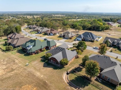 Enjoy Eagle Crest Golf Course in your backyard. Views on Eagle Crest Golf Course in Arkansas - for sale on GolfHomes.com, golf home, golf lot