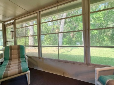 Move Right In to this Pointe West condominium. Sold with the on Summertree Golf Course in Florida - for sale on GolfHomes.com, golf home, golf lot